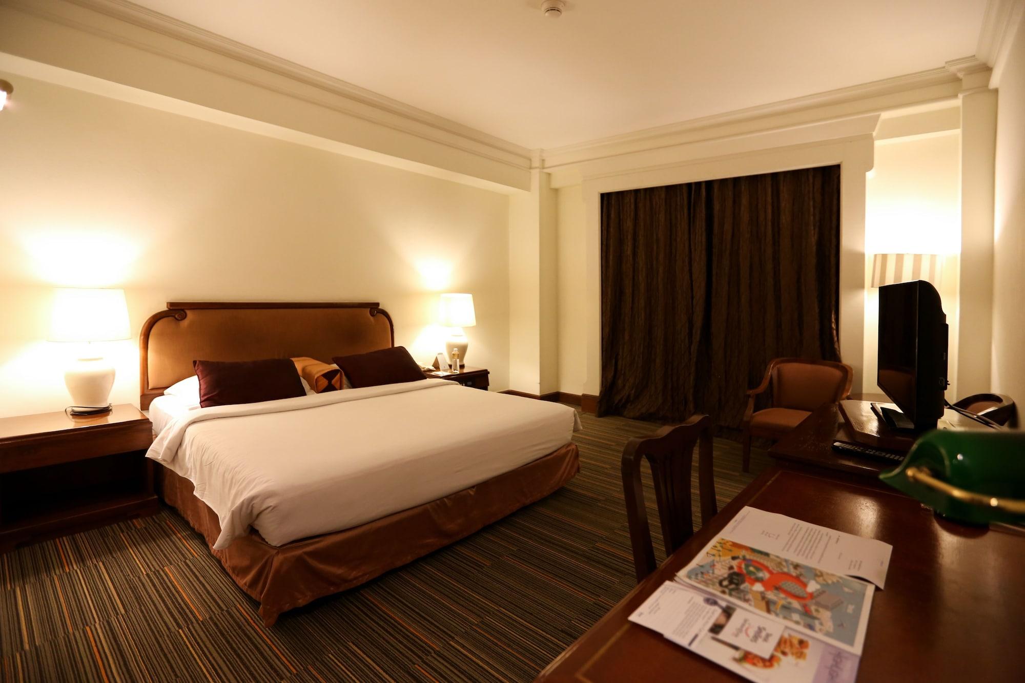 The Imperial Hotel & Convention Centre Korat Nakhon Ratchasima Exterior photo